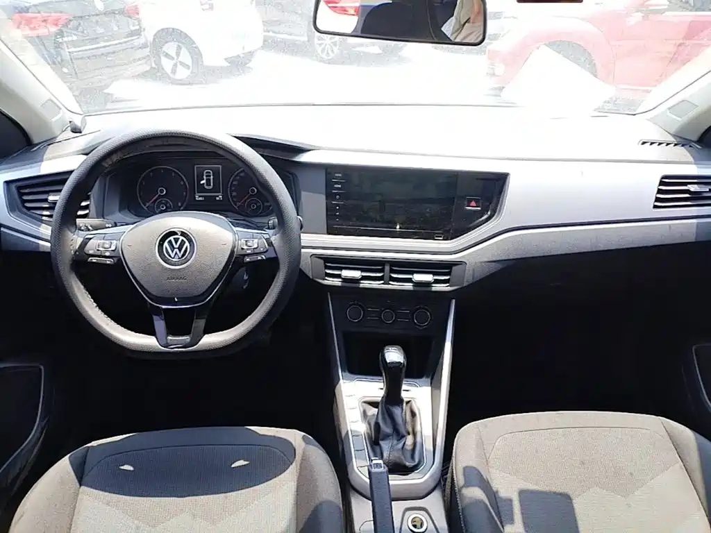 Volkswagen Polo 2021