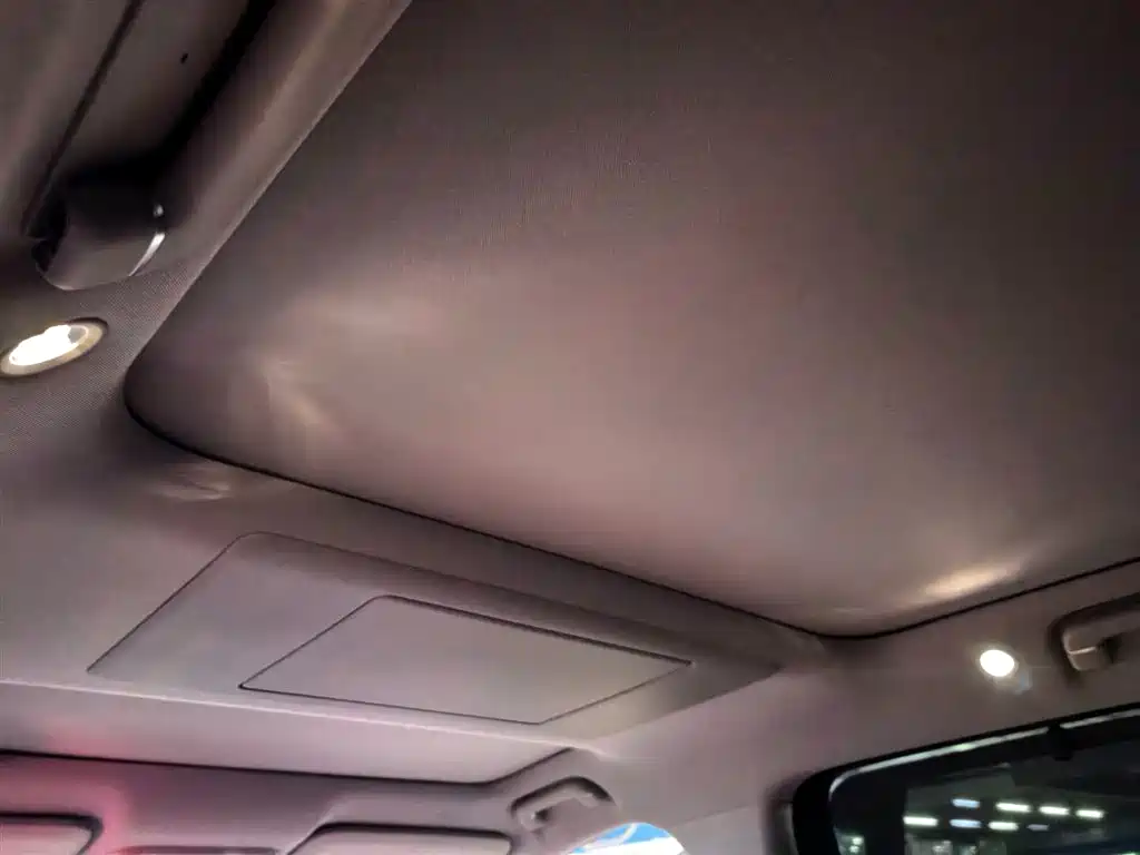 AITO M7 2025 — фото 7