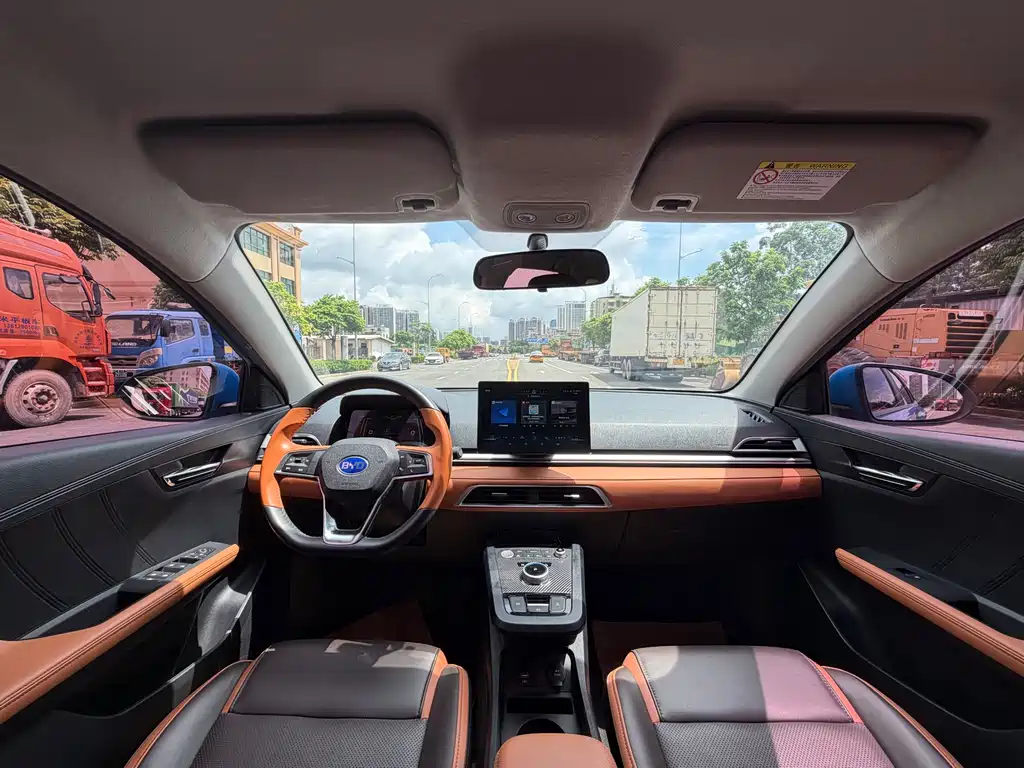 BYD e2 2020