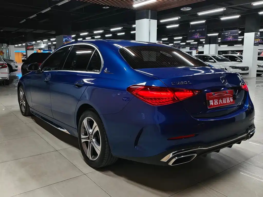 Mercedes-Benz C-Class 2022 — фото 11