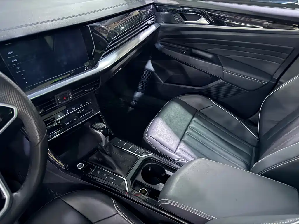 Volkswagen Passat 2023