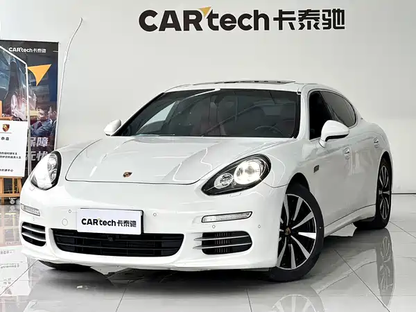 Porsche Panamera 2015
