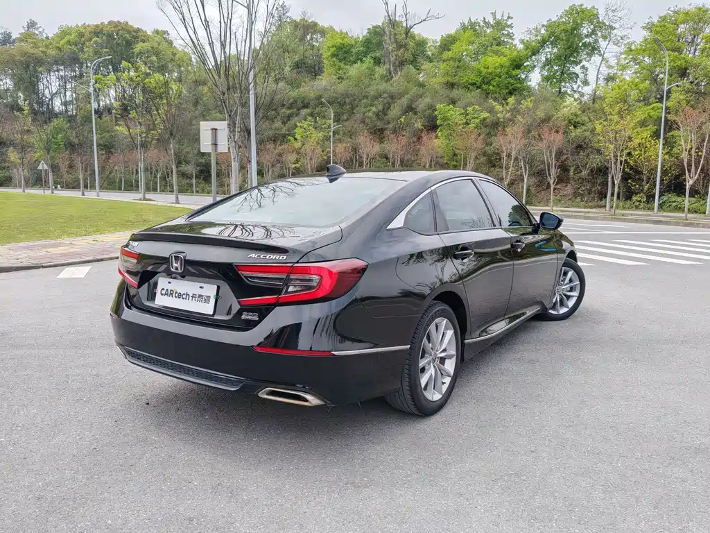Honda Accord 2023 — фото 6