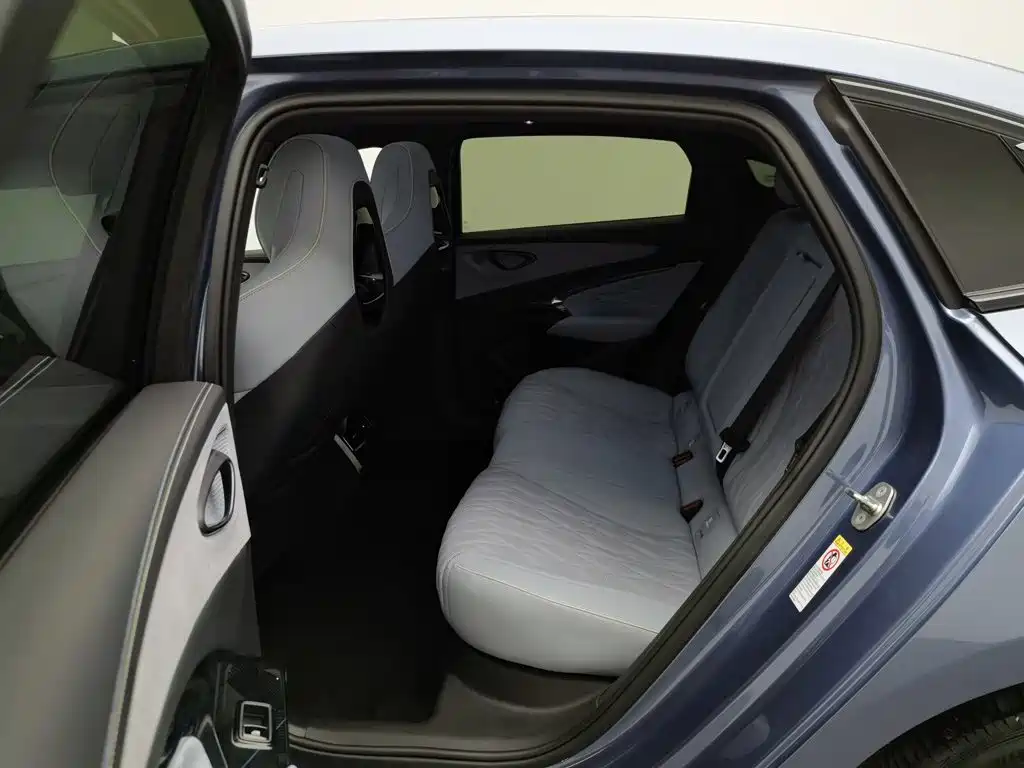 BYD Seal 2022 — фото 15