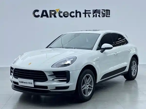 Porsche Macan 2021