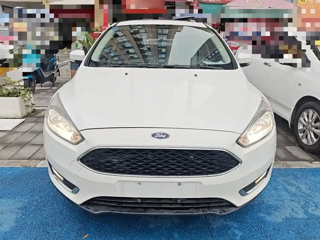 Ford Focus 2016 — фото 3