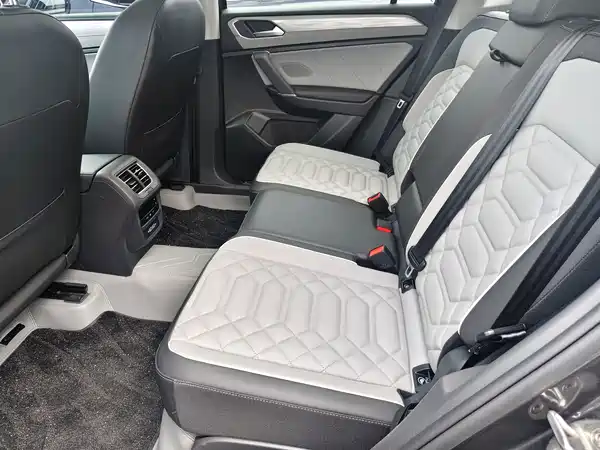 Volkswagen Tayron 2023