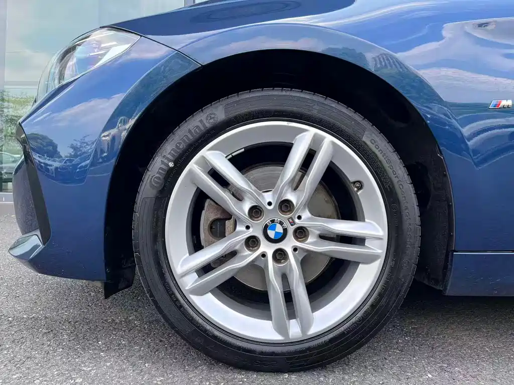 BMW 1 Series 2021