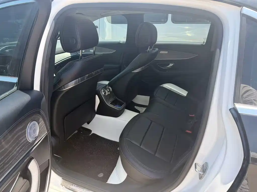 Mercedes-Benz E-Class 2020 — фото 4