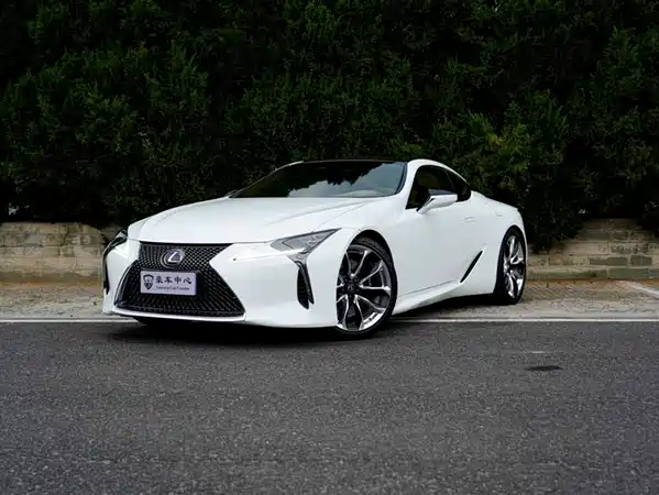 Lexus LC 2018