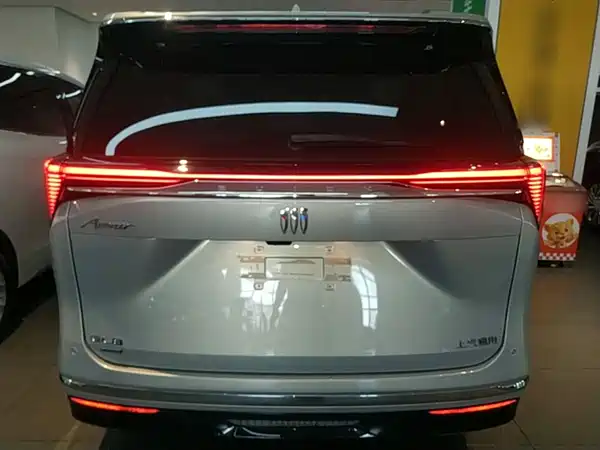 Buick GL8 New Energy 2025