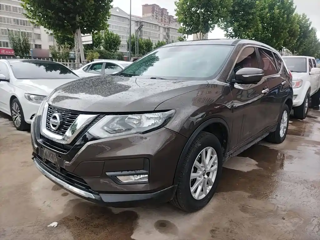 Nissan X-Trail 2018 — фото 2