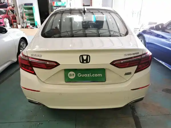 Honda Inspire 2021