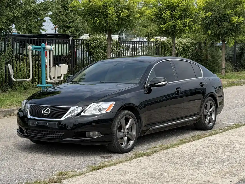 Lexus GS 2008 — фото 1