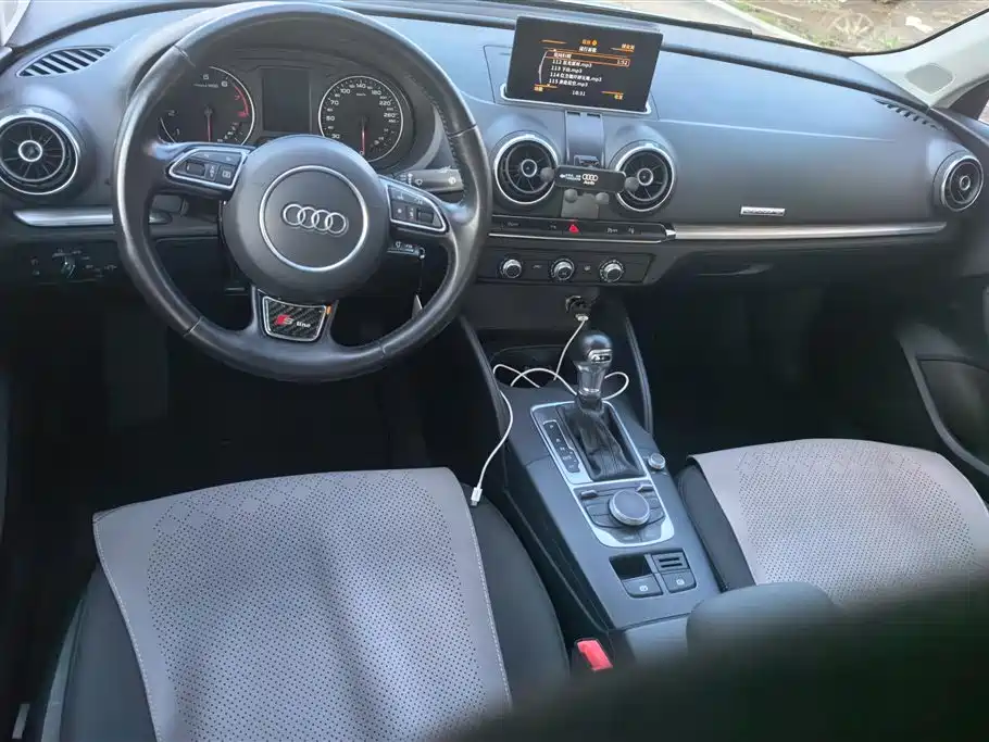 Audi A3 2016 — фото 12