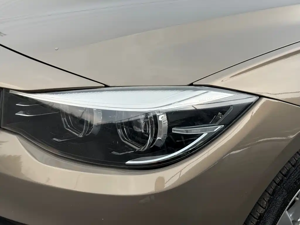 BMW 3 Series GT 2019 — фото 6