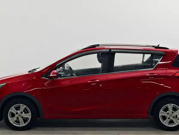 Baojun 310 2016