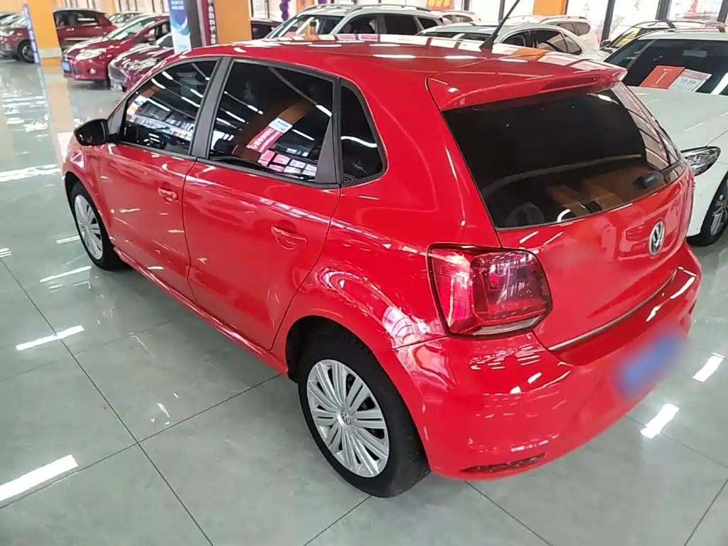 Volkswagen Polo 2016