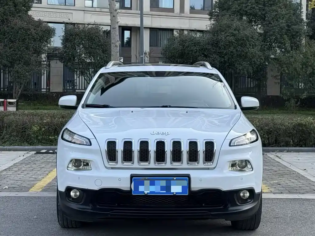 Jeep Cherokee 2017 — фото 2
