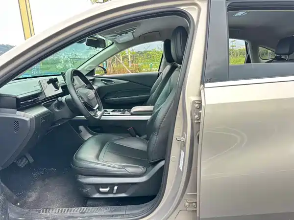 Wuling Starlight 2025