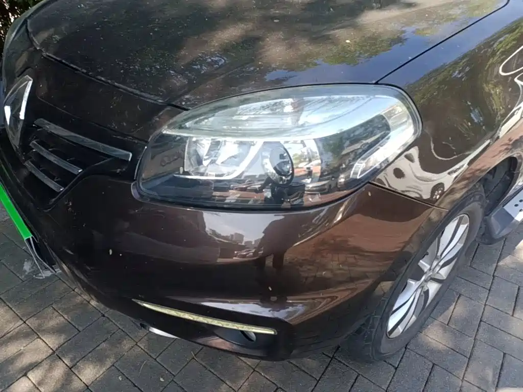 Renault Koleos 2015 — фото 24