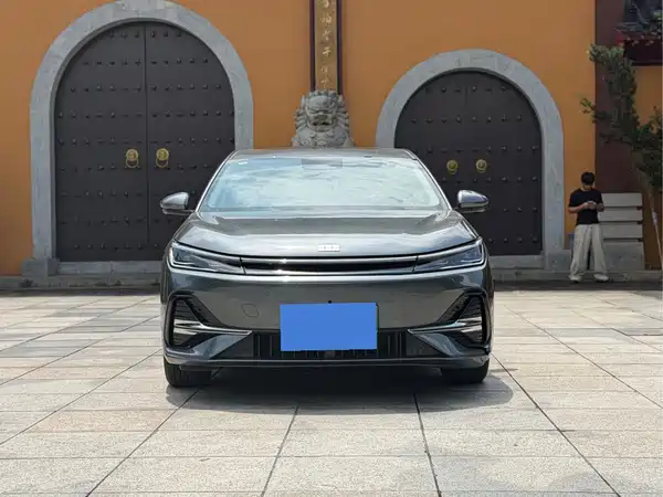 Geely Galaxy A7 EM 2025
