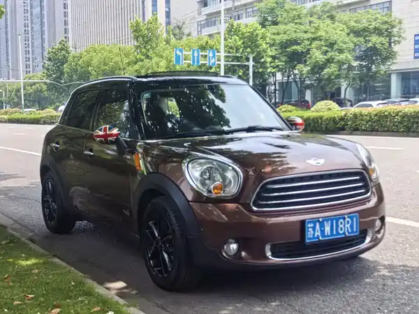 MINI Countryman 2014