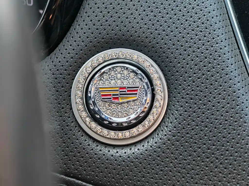 Cadillac XT5 2018 — фото 21