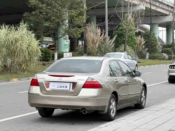Honda Accord 2006
