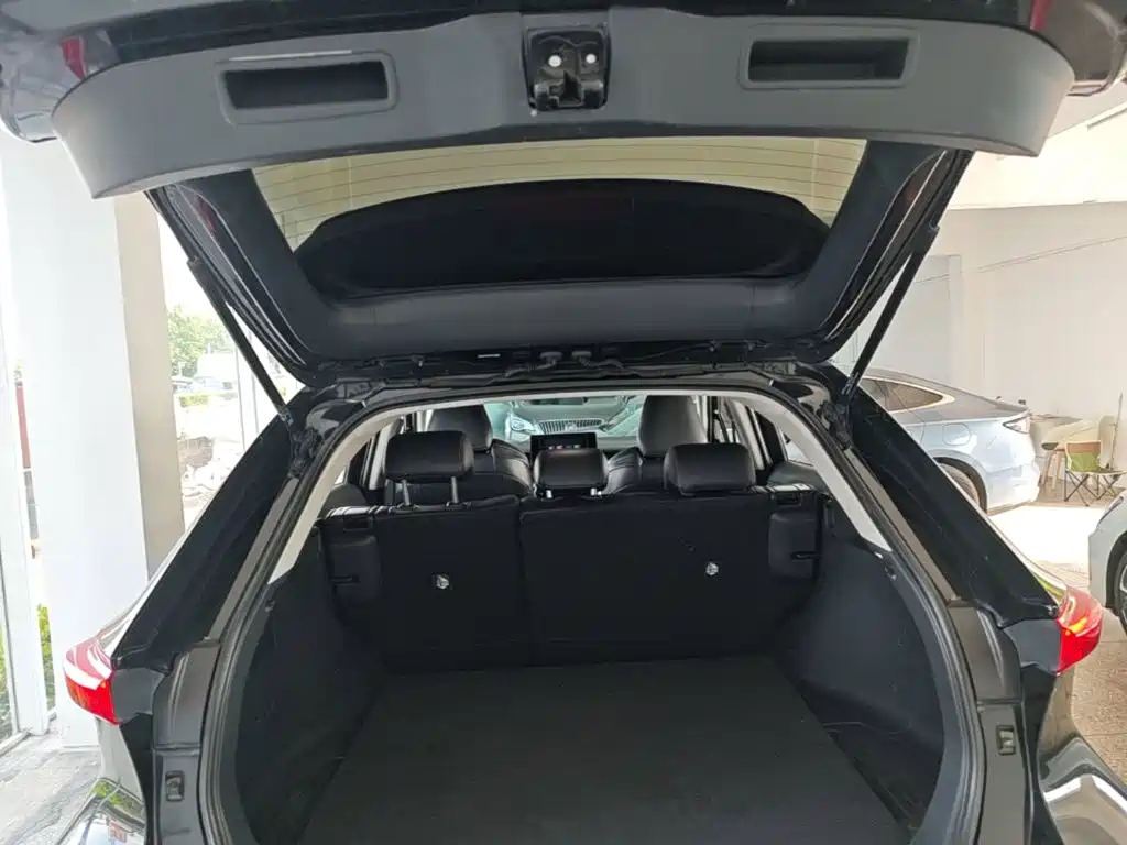 Toyota Harrier 2022 — фото 19