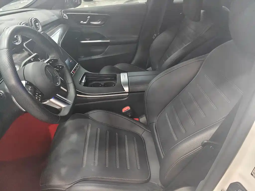 Mercedes-Benz C-Class 2023 — фото 5
