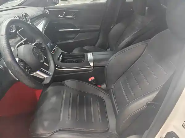 Mercedes-Benz C-Class 2023