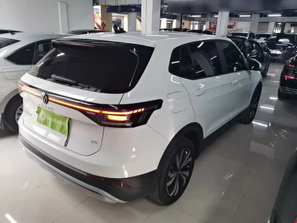 Volkswagen Tharu 2025