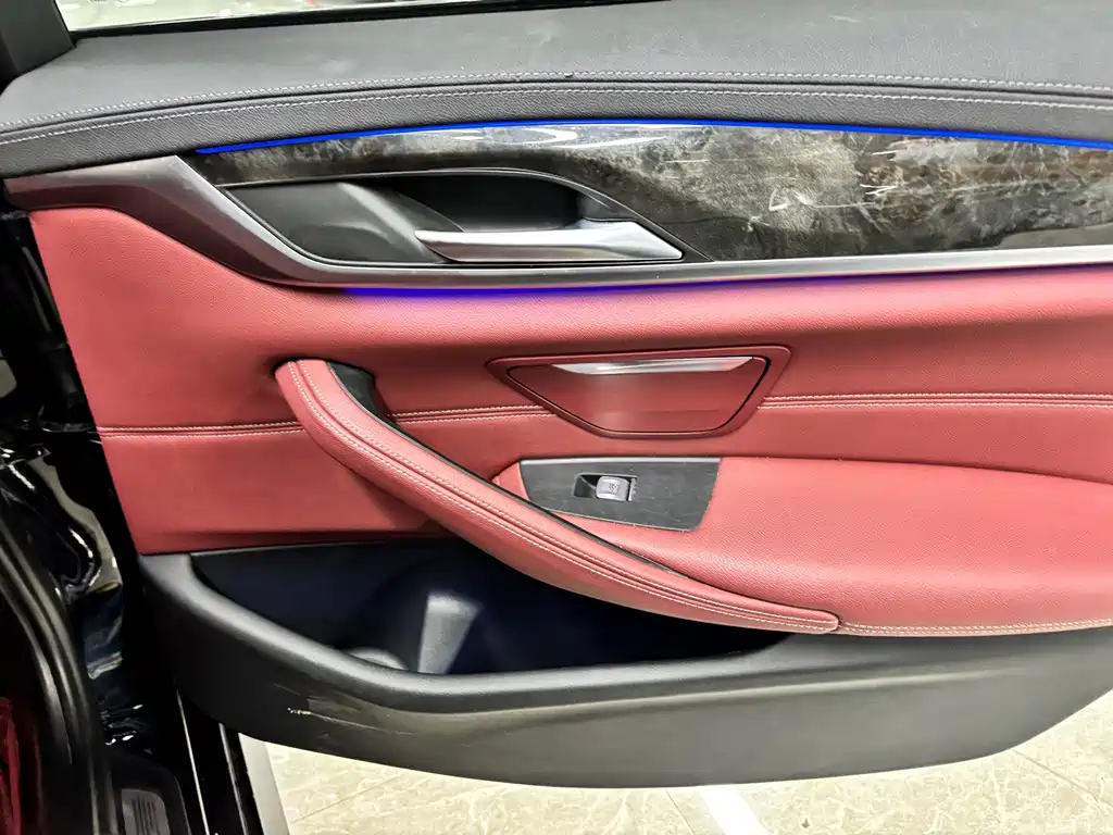 BMW 3 Series 2022 — фото 11