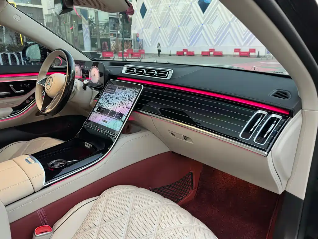 Mercedes-Benz S-Class 2025 — фото 12