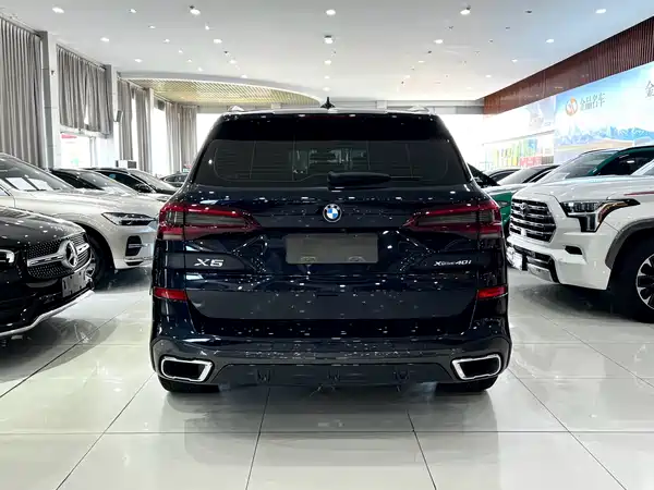 BMW X5 2022