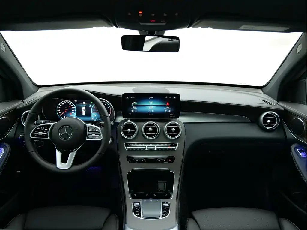 Mercedes-Benz GLC 2019 — фото 16