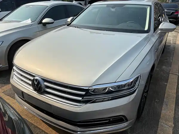 Volkswagen Phideon 2018