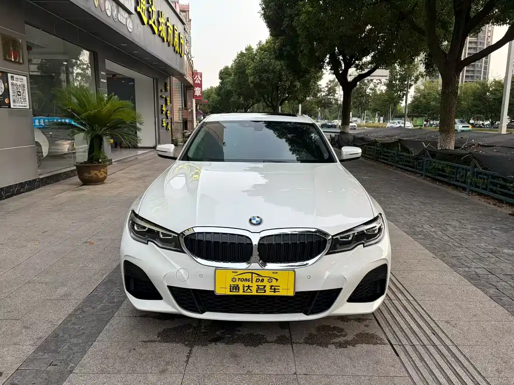BMW 3 Series 2021