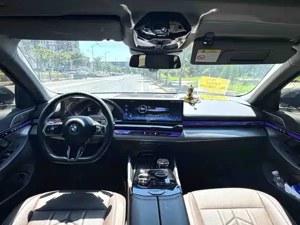 BMW 5 Series 2024