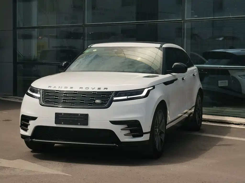 Land Rover Velar 2025 — фото 1
