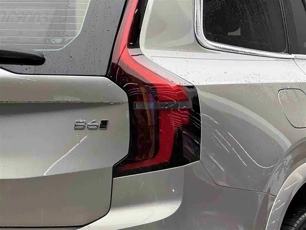 Volvo XC90 2025 — фото 16