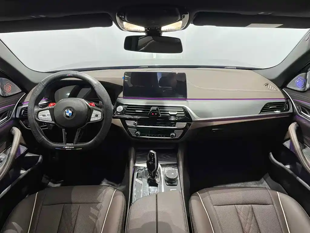 BMW 5 Series 2023