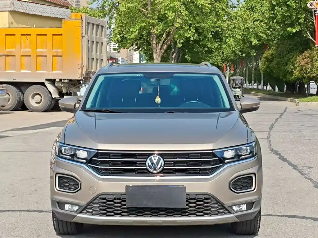 Volkswagen T-Roc 2019