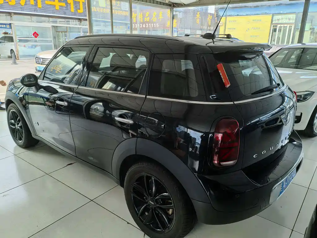 MINI Countryman 2014