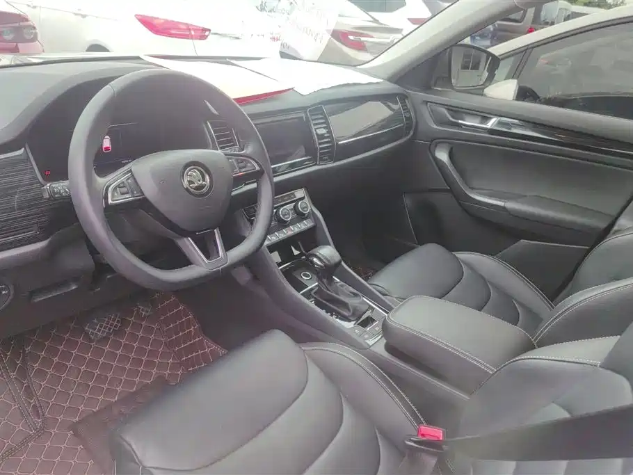 Skoda Kodiaq 2020 — фото 12