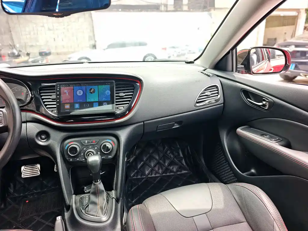 Fiat Viaggio 2016 — фото 8