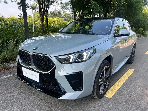 BMW X2 2025