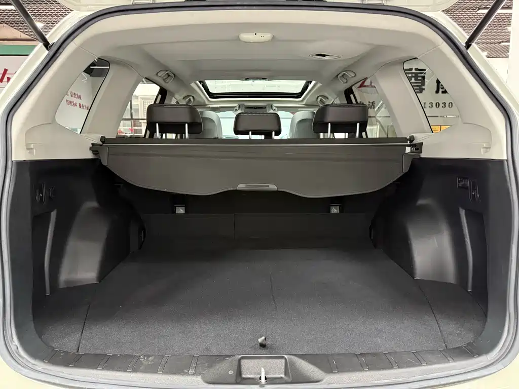 Subaru Forester 2017 — фото 20