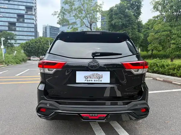 Toyota Highlander 2021